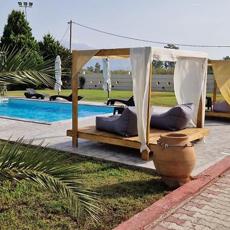Aparthotel Ktima Xiliadou Chiliadou  Esterno foto