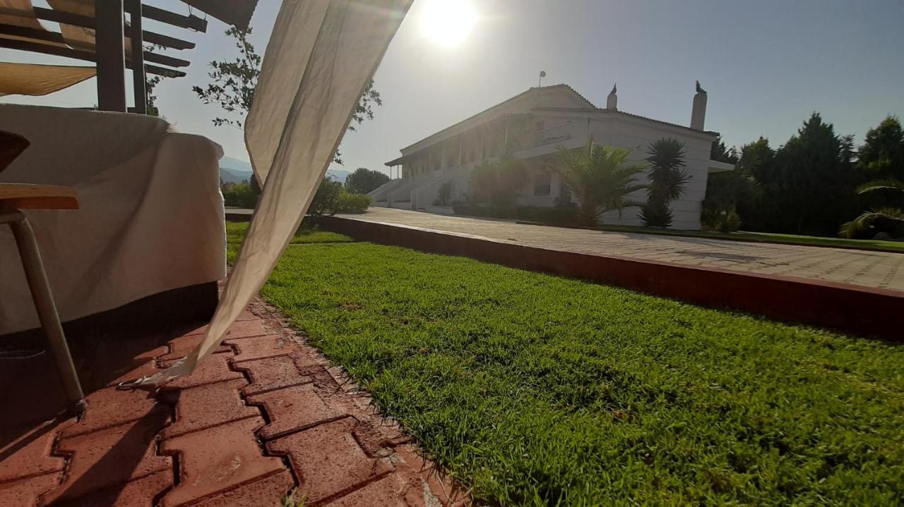 Aparthotel Ktima Xiliadou Chiliadou  Esterno foto