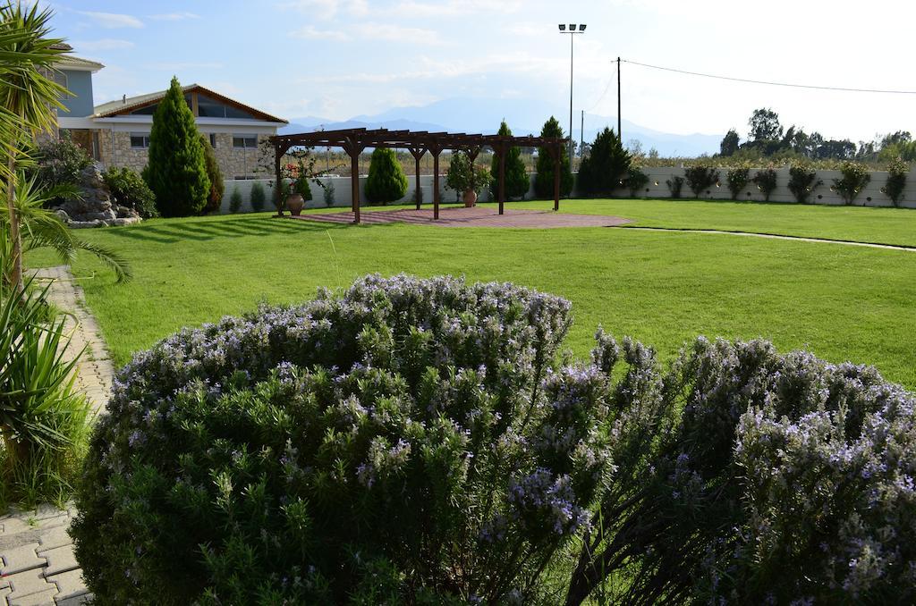Aparthotel Ktima Xiliadou Chiliadou  Esterno foto
