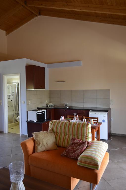 Aparthotel Ktima Xiliadou Chiliadou  Esterno foto
