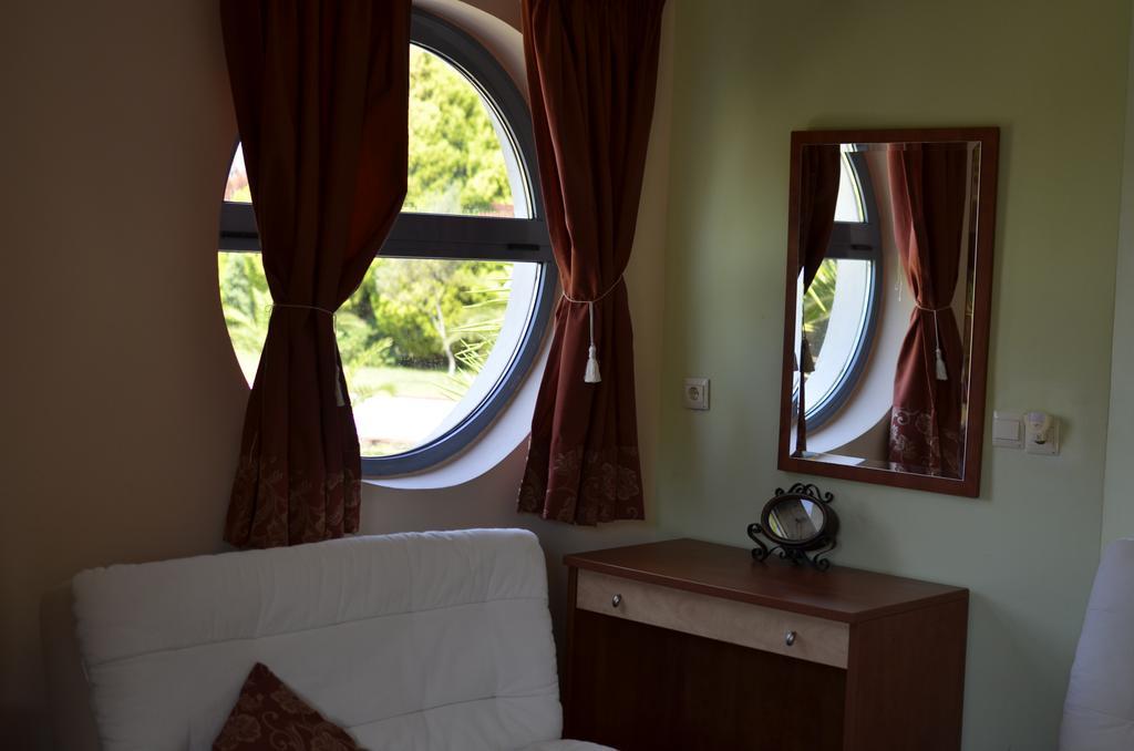 Aparthotel Ktima Xiliadou Chiliadou  Esterno foto